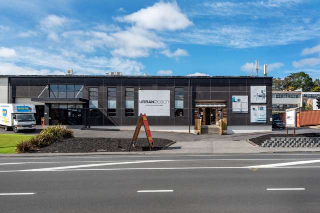 1-3 Parkway Drive Rosedale_1