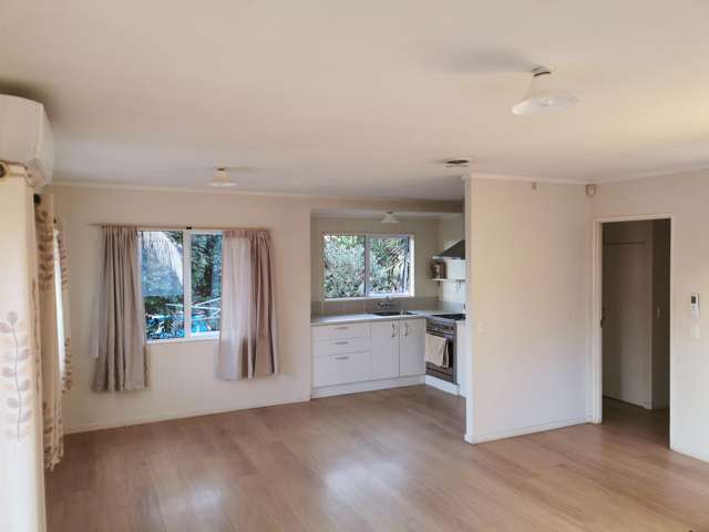 1/25A Clark Road Pahurehure_2