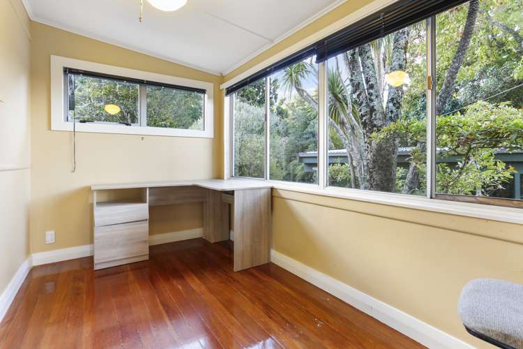 8 Rimu Road Oratia_15