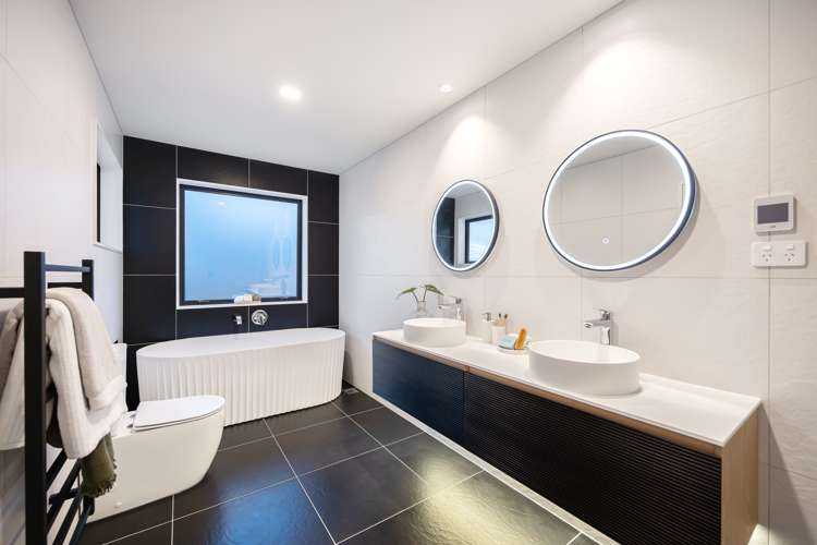 15 Kumukumu Road Long Bay_21