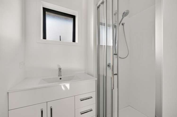1/5 Alyson Place Stoke_11