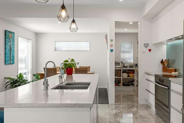 38 Carnaveron Drive Lincoln_3