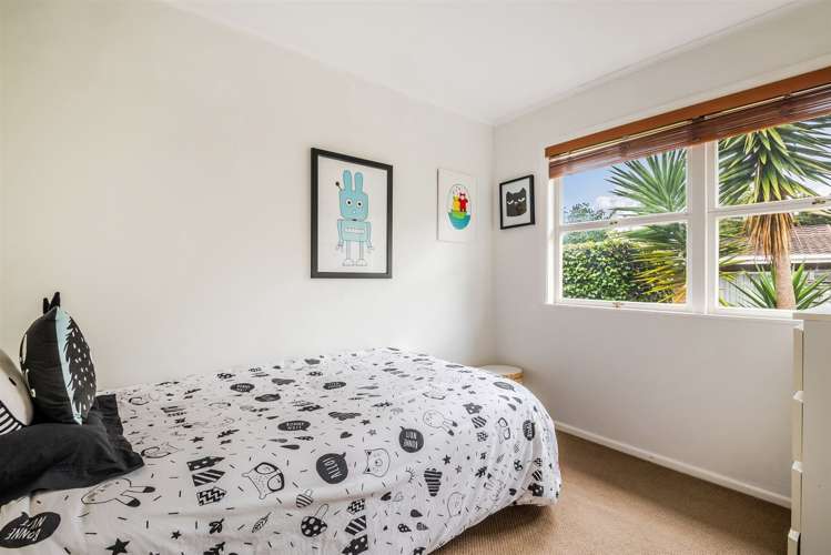 1/49 Tui Glen Road Birkenhead_14