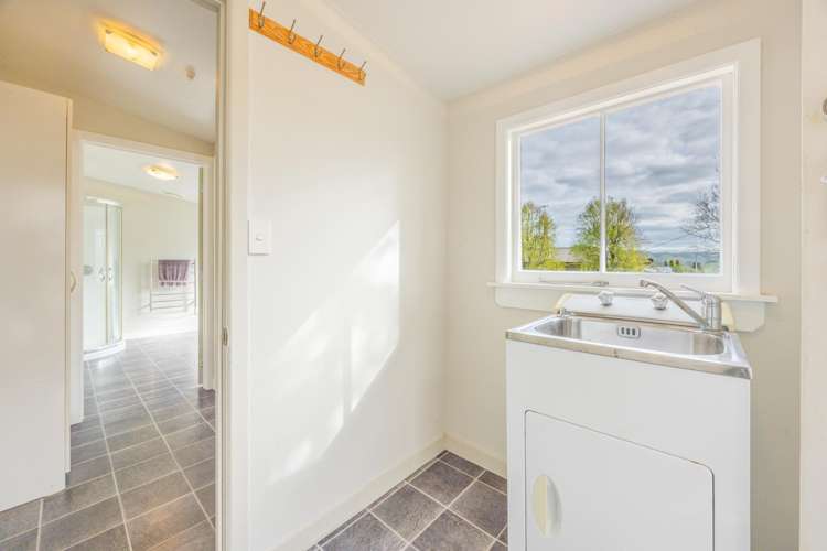 2A Smith Street Waipukurau_13