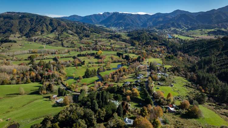 841 Waiwhero Road Ngatimoti_20