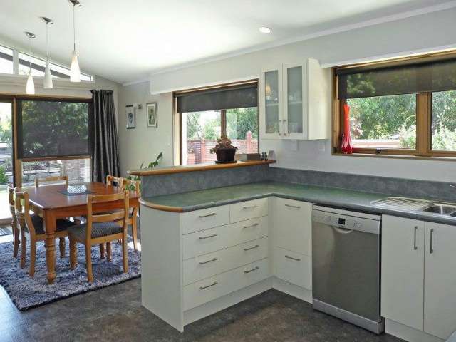 8 Fairfield Street Brightwater_3