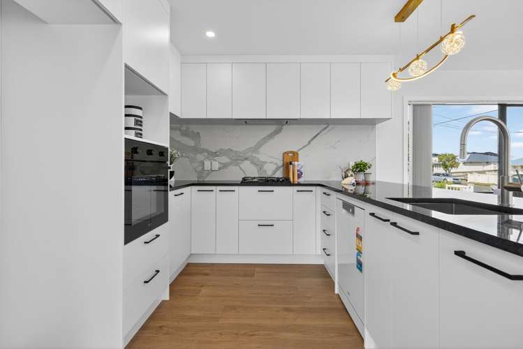 2 Meadows Avenue Waiwhetu_6