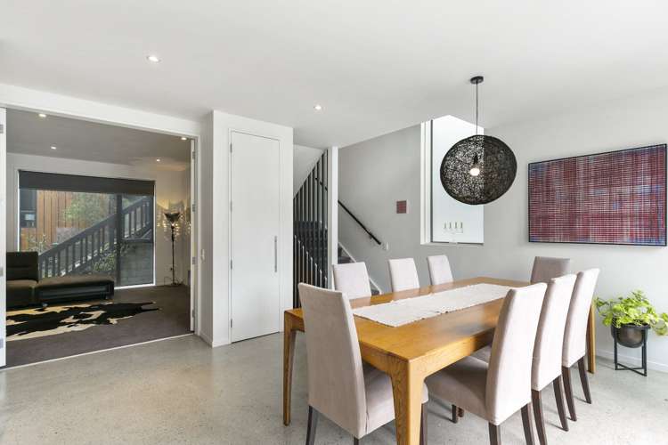 5c Salmont Place Kelburn_19