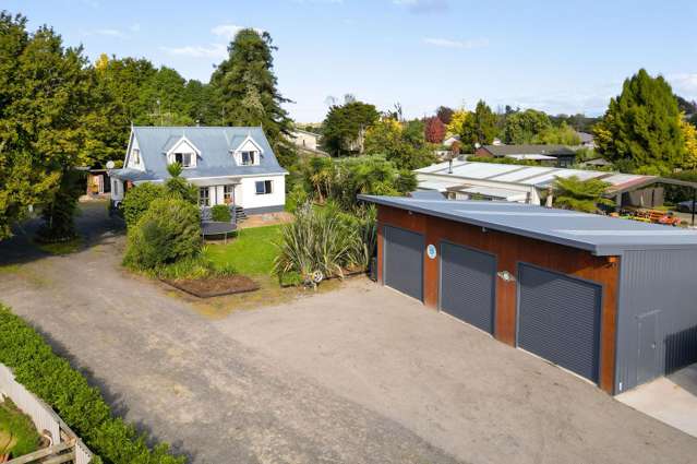 Garaging Galore & Lifestyle To Match