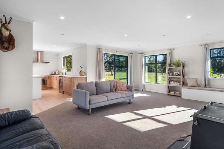 30 Quail Valley Road Belgrove_8