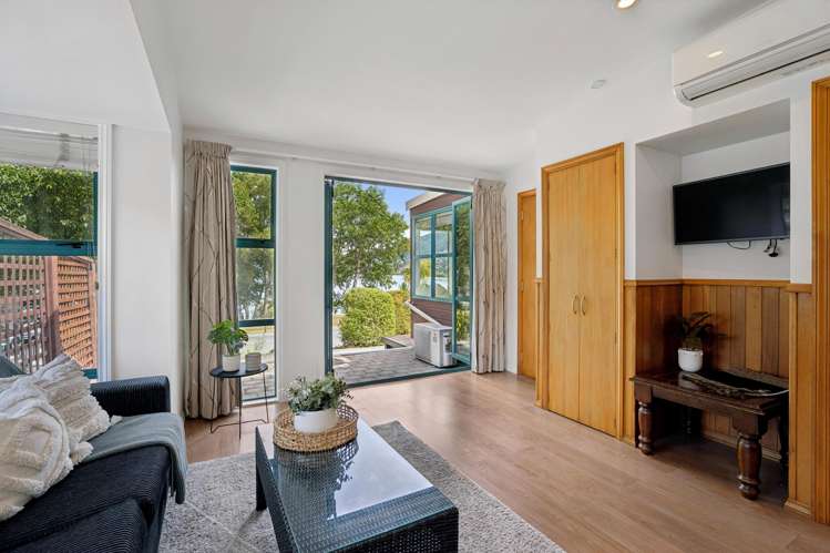 69-70/4 Lake Avenue_4