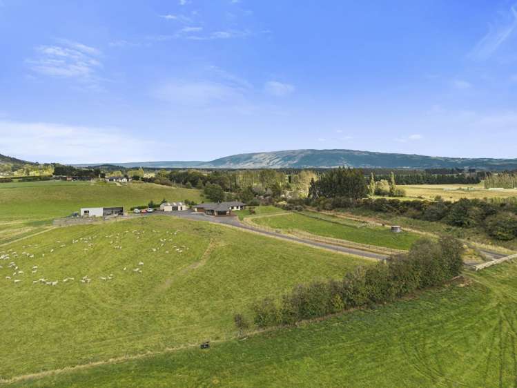 257 Gladstone Road South East Taieri_24