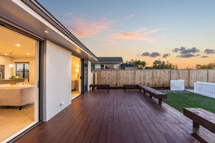57 Taioma Crescent Te Atatu Peninsula_7