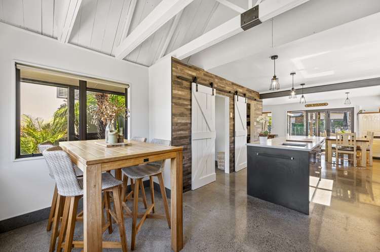 37 Kent Terrace Taradale_5