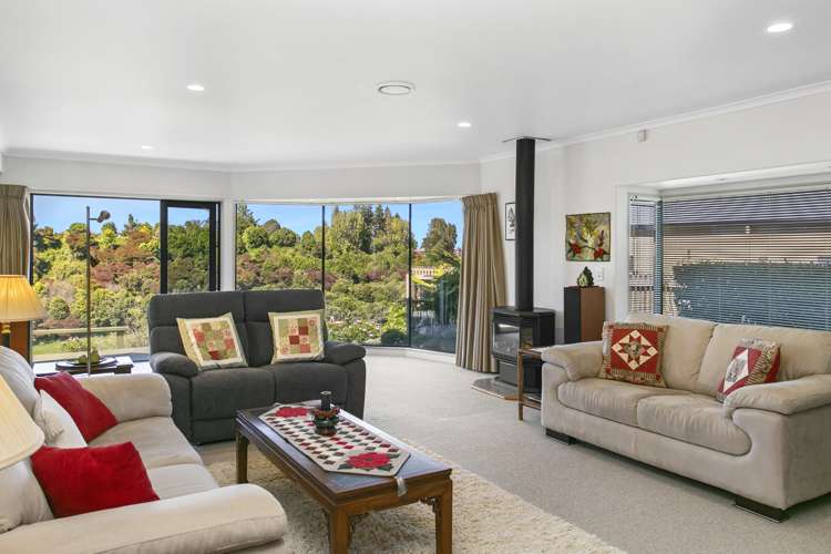 26 Robinson Terrace Rangatira Park_14