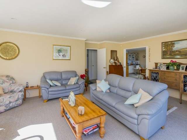 10 Sweetman Avenue Paraparaumu Beach_3