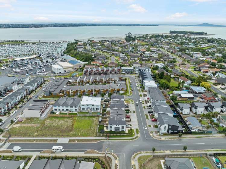 302 Jack Lachlan Drive Beachlands_28