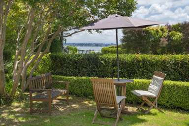 2/674 Ranginui Road_1