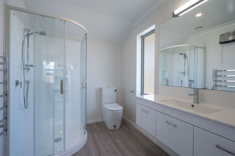 6 Lassen Place Stoke_12