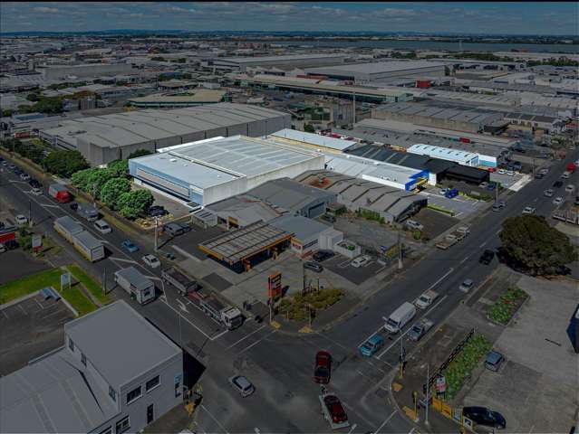 Centrally located industrial HQ