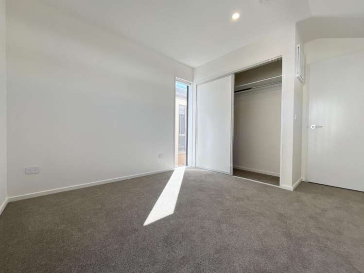 8/176 England Street 1477_8