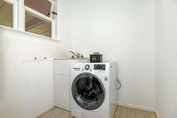 131 Valley Road Mangapapa_11