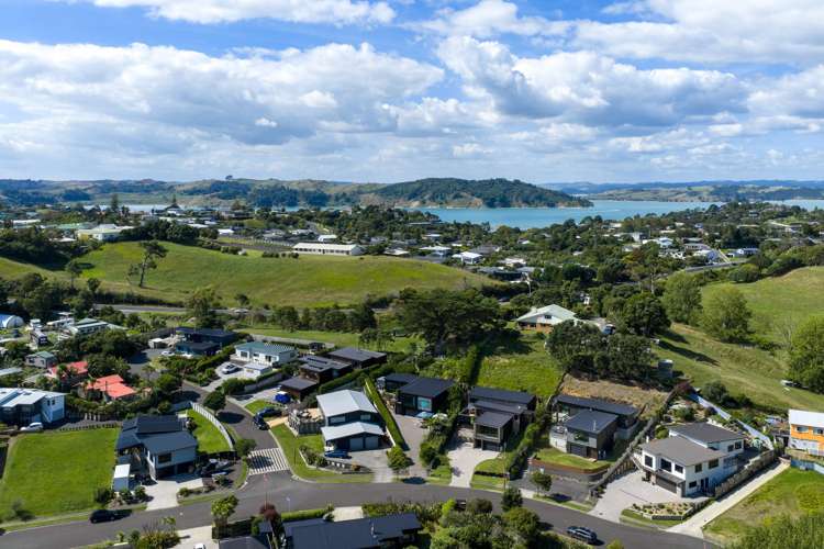 36 Robertson Street Raglan_26