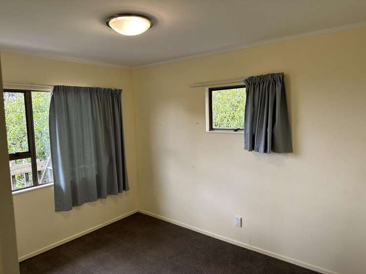 168 Scenic Drive Titirangi_7