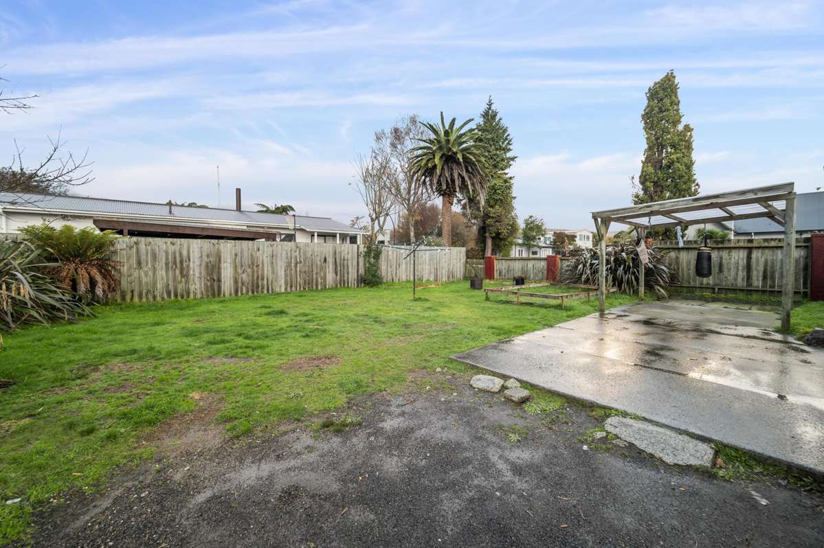 23 Robinson Avenue_5