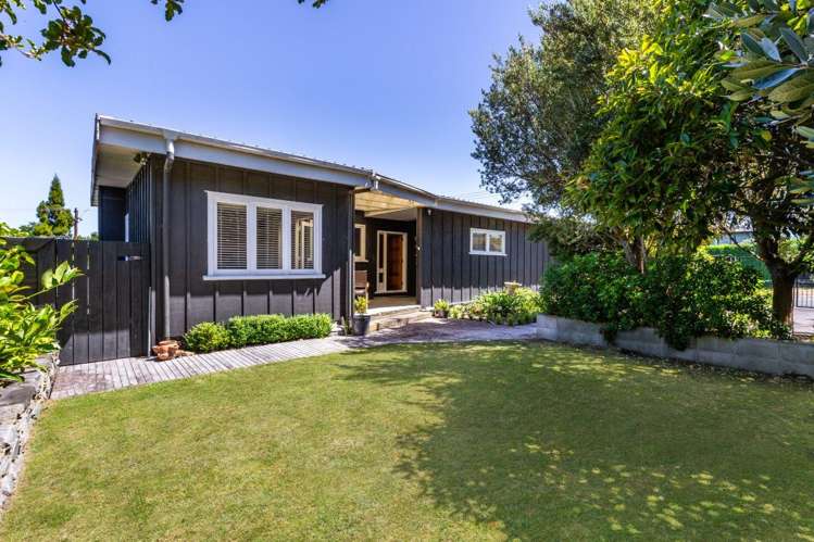 68 Mere Road Taupo_0