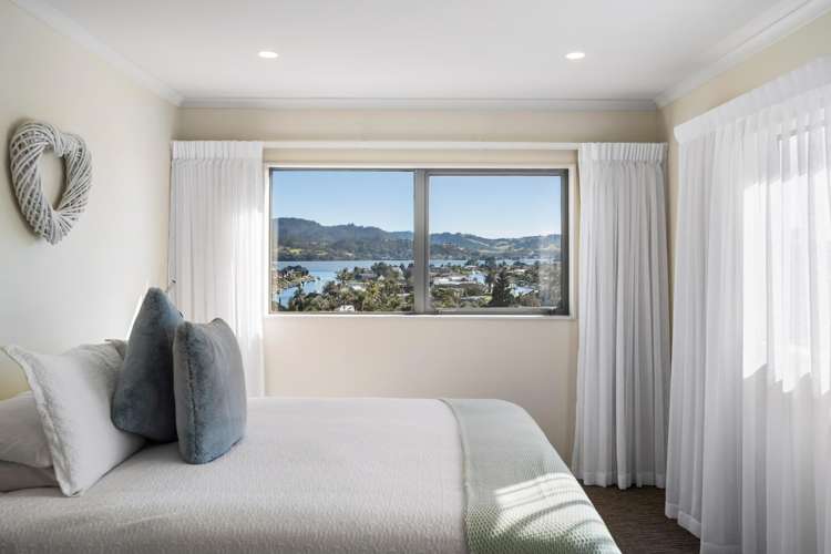 36 Panorama Parade Pauanui_13