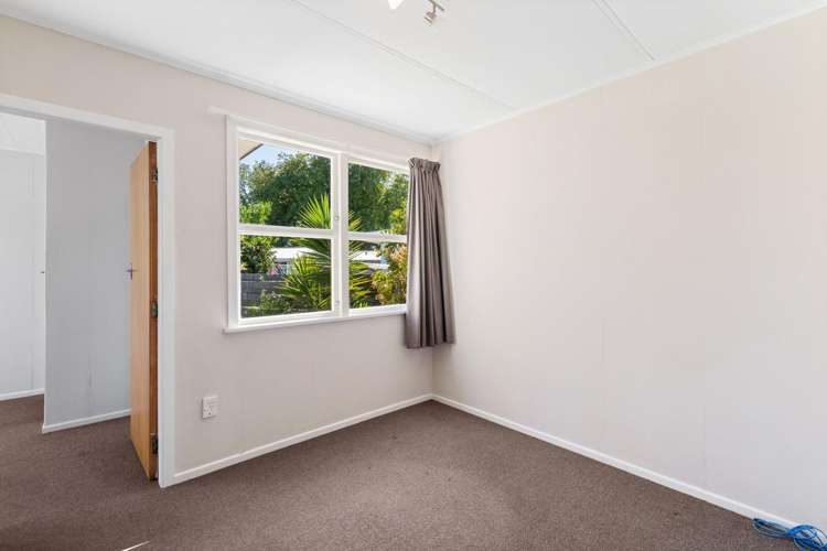 2 Collett Place Riversdale_14