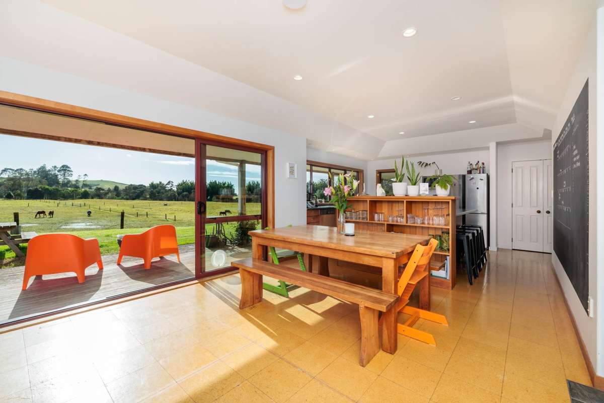 10 Lily Pond Lane_1