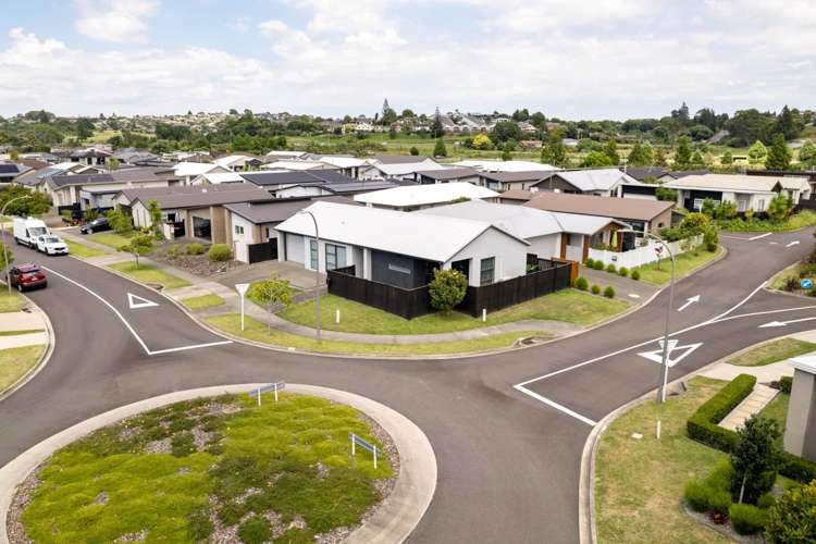 19 Saint Pauls Drive Brookfield_16