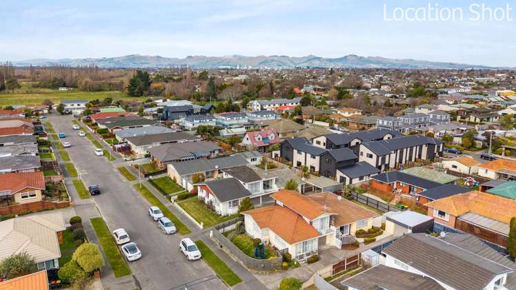 2/4 Apollo Place Papanui_16