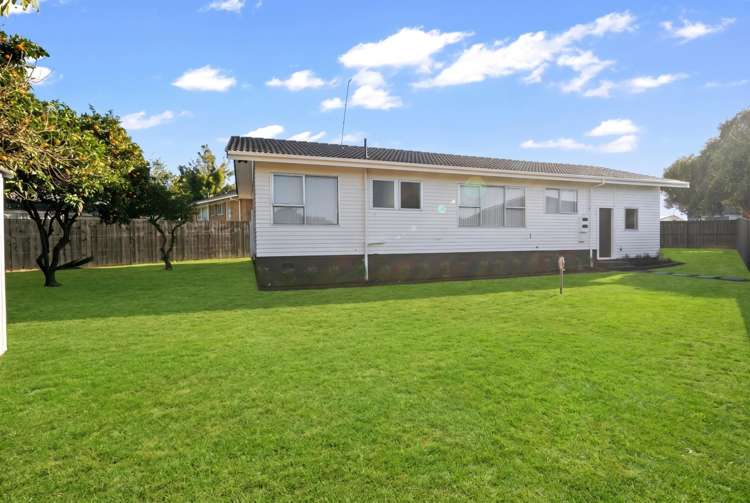 7 Damian Way Weymouth_22