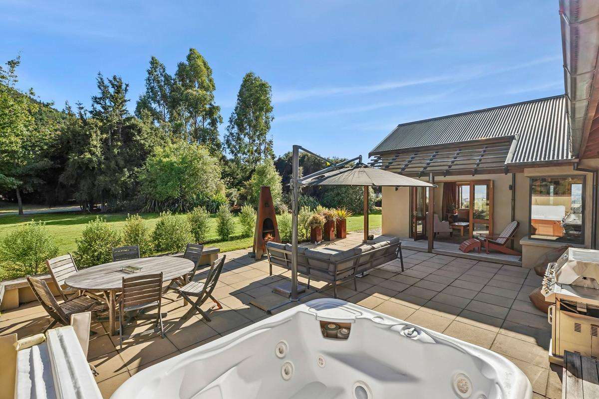 1091 Lake Hawea - Albert Town Road_1