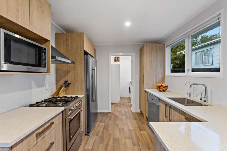 26 Arlette Place Massey_7