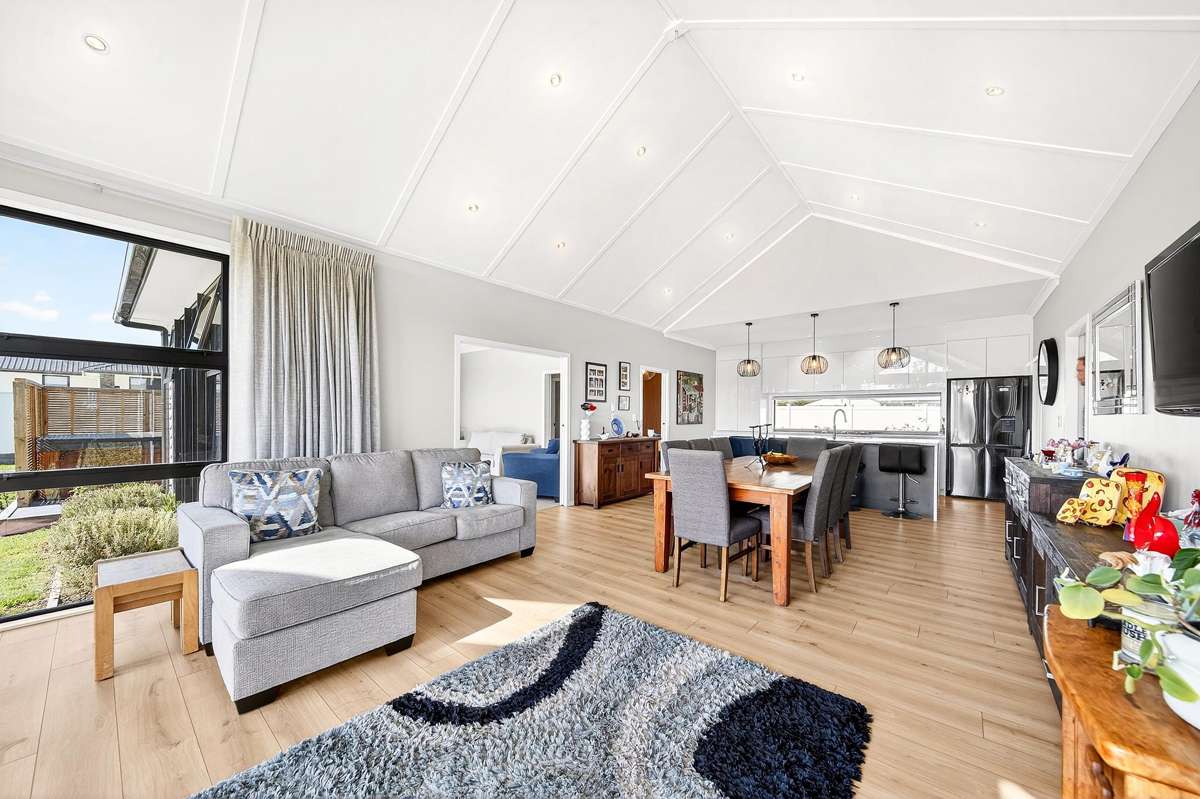 13 Eva Cooper Close_5