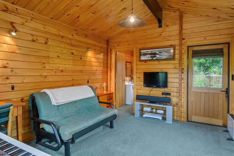 4 Penfold Square Leithfield_15