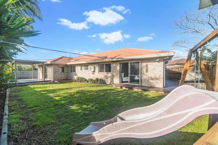 13 Newinn Crescent East Tamaki Heights_17