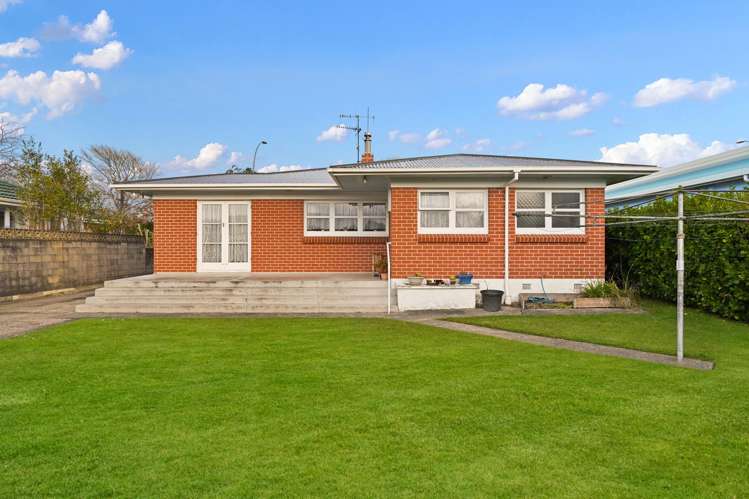 121 Comries Road Chartwell_15