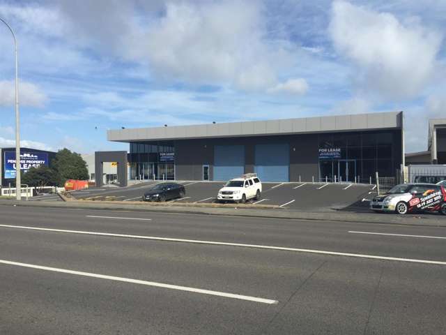Savills | Heavy Industrial, Corner site – 900sqm