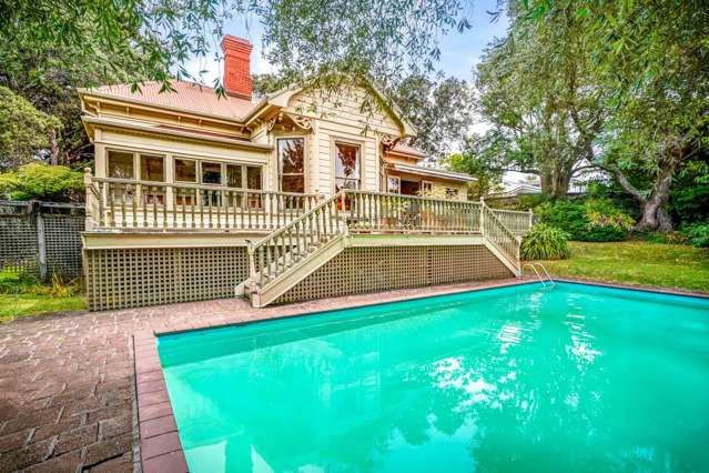 12 Bridge View Road Birkenhead_1