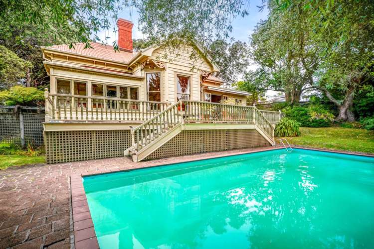 12 Bridge View Road_1