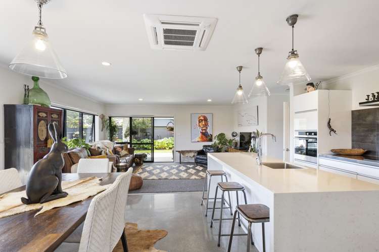 8 Cooke Farm Grove Waiwhakaiho_18