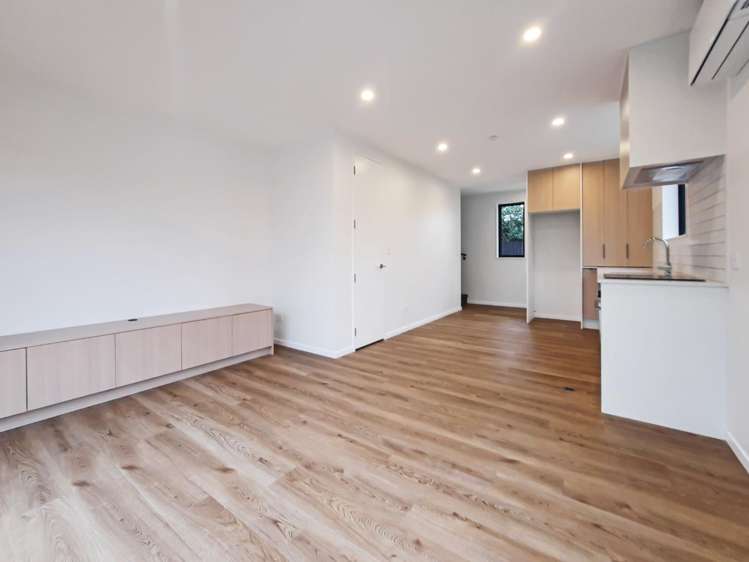 1/12 Newbridge Place 1464_3