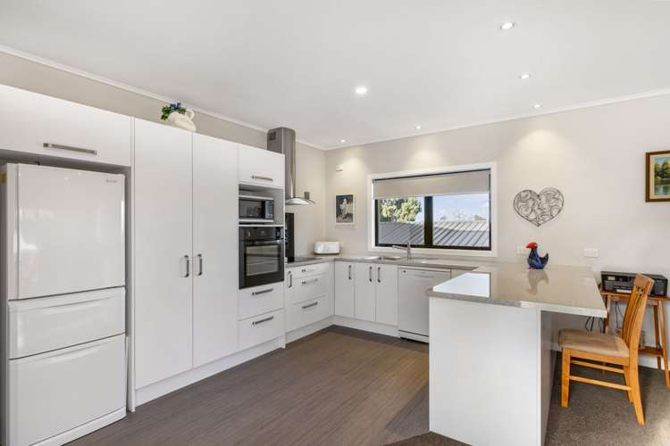 55 Howe Street Howick_2