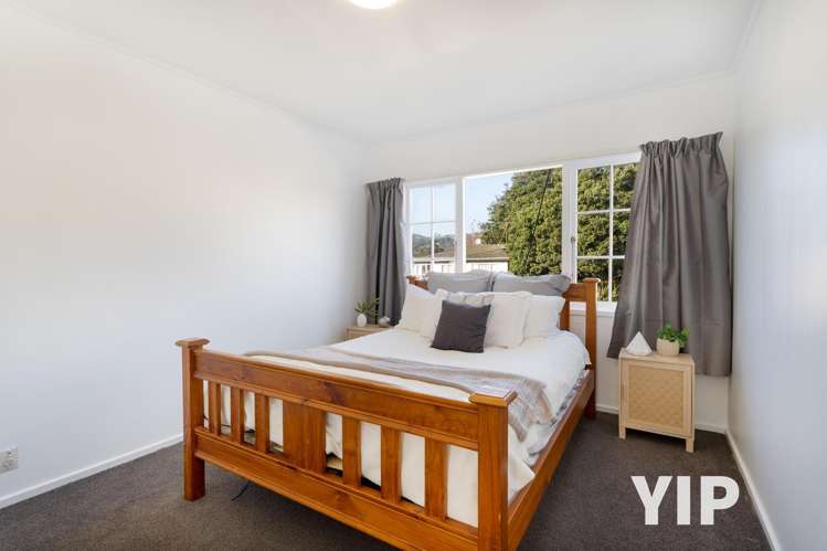 12 Fyvie Avenue Tawa_7