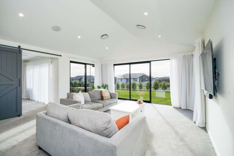 6 Chatham Rise Seaward Bush_14